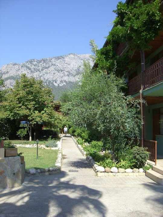 История — Erendiz Garden Hotel