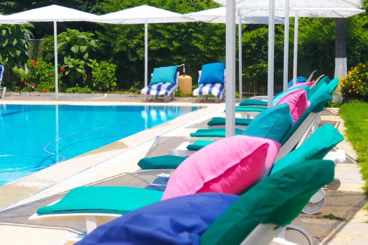 Бассейн — Erendiz Garden Hotel
