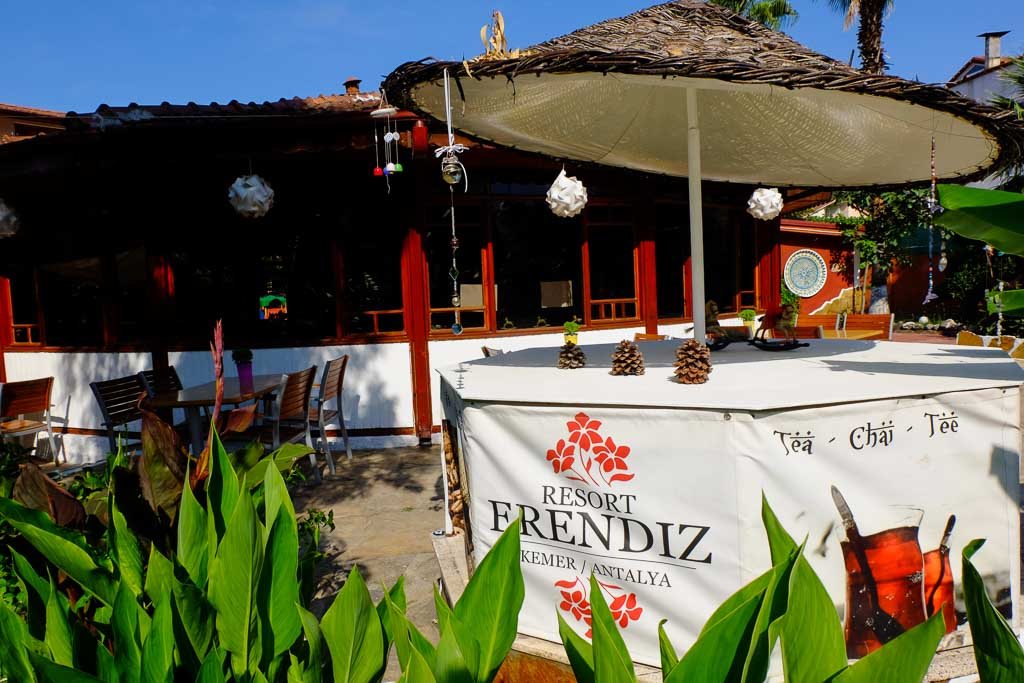 Стол — Erendiz Garden Hotel