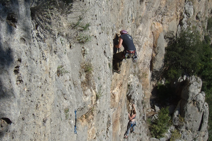 Two climbers on a steep rock face, photographed for the personal Erendiz image archive.