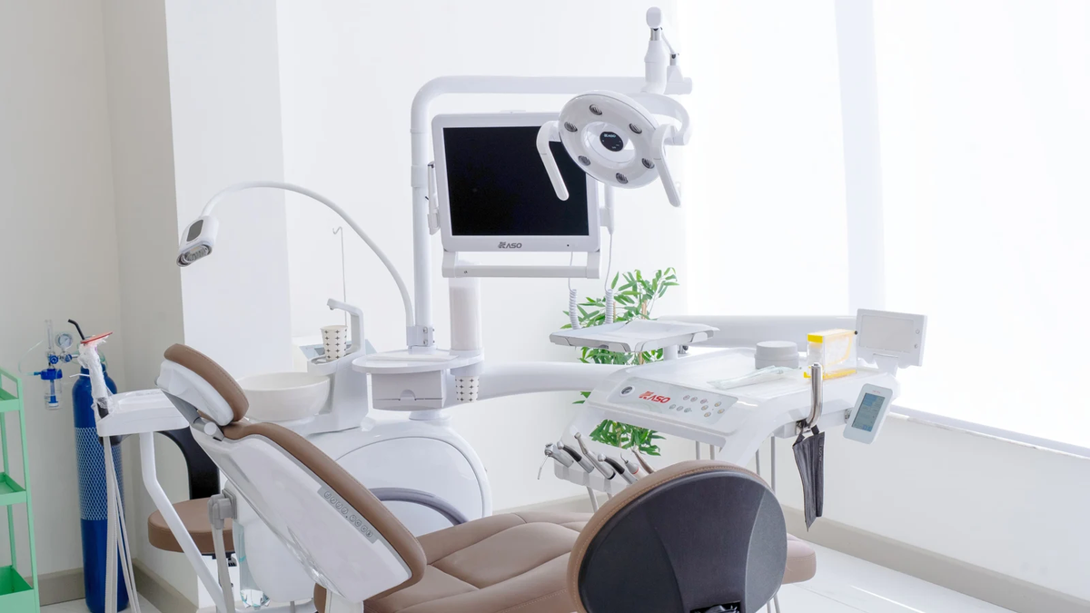 Treatment room from Premium Art Dental Clinic’s gallery