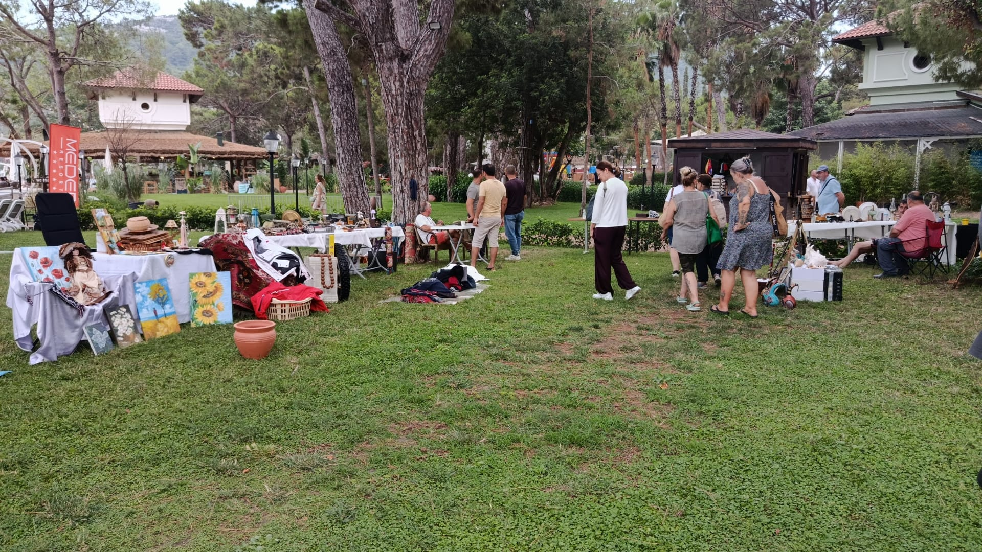 Llegan los primeros visitantes
