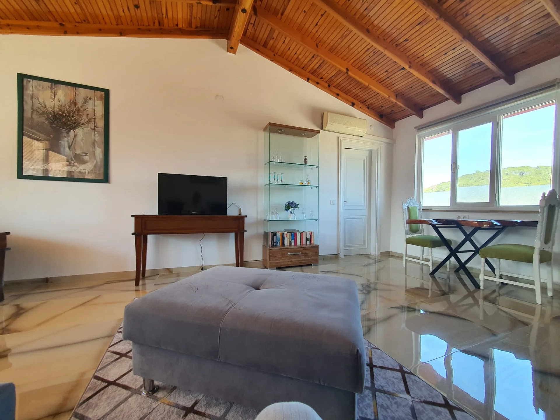 Room 26: seating by the window