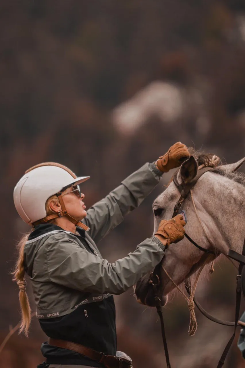 Работа с лошадью на Hilal Ranch